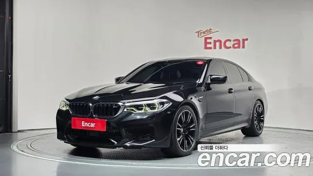 BMW M5 2019 — Фото 1/20