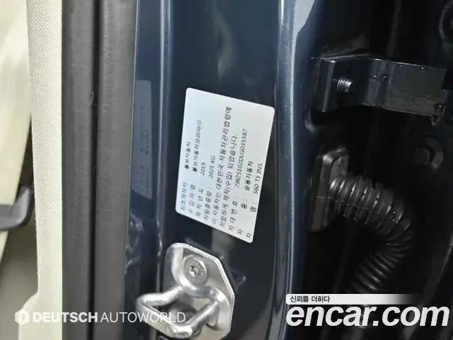 Volvo S60 2019 — Şəkil 18/19