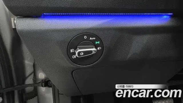 Volkswagen Jetta 2021 — Şəkil 9/37