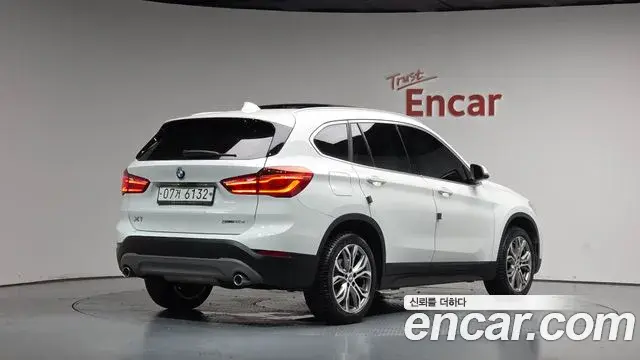 BMW X1 2019 — Фото 2/20