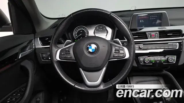 BMW X1 2019 — Фото 12/20