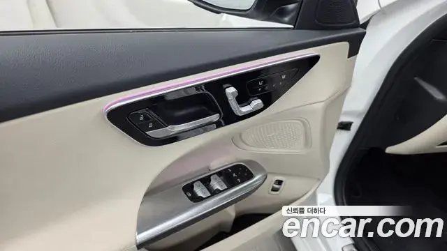 Mercedes-Benz C-Class 2025 — ფოტო 33/33