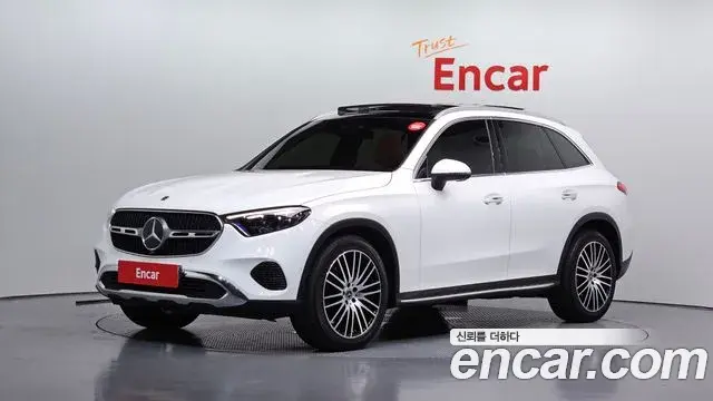 Mercedes-Benz GLC-Class 2023 — Şəkil 26/33