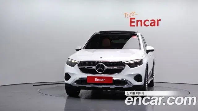 Mercedes-Benz GLC-Class 2023 — Şəkil 23/33