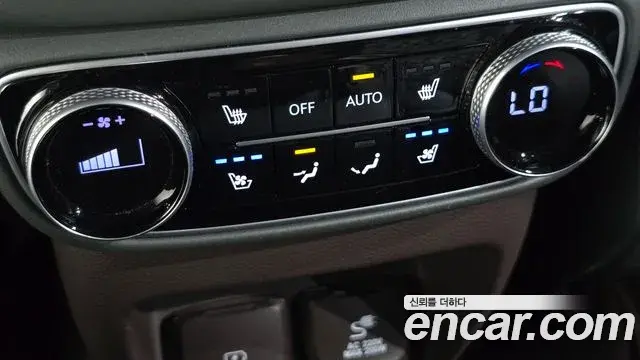 Genesis GV80 2020 — Şəkil 23/32