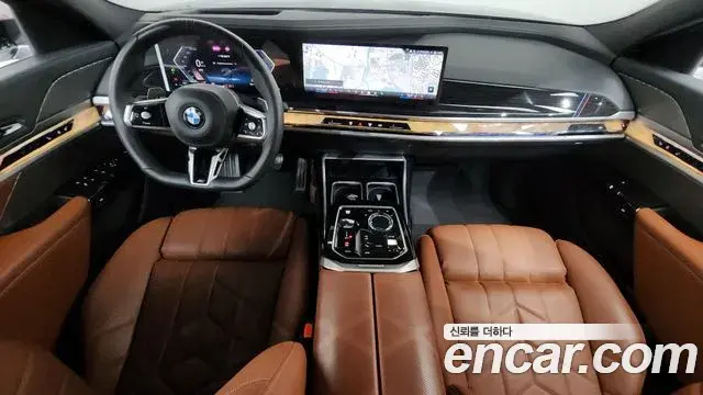 BMW 7 Series 2024 — Photo 20/20