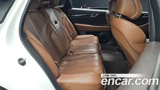Genesis G80 2021 — ფოტო 19/30