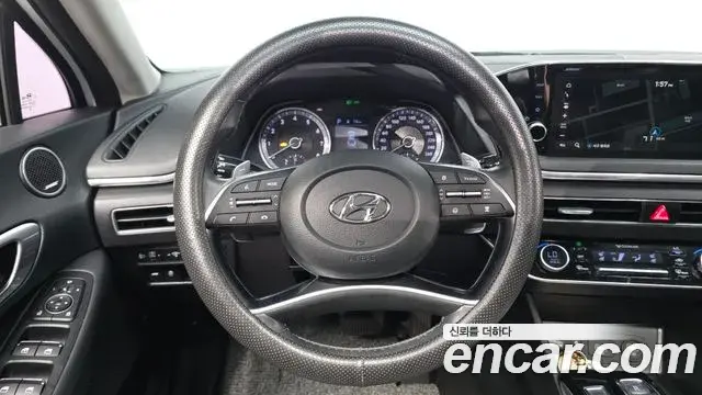 Hyundai Sonata 2019 — Фото 13/20
