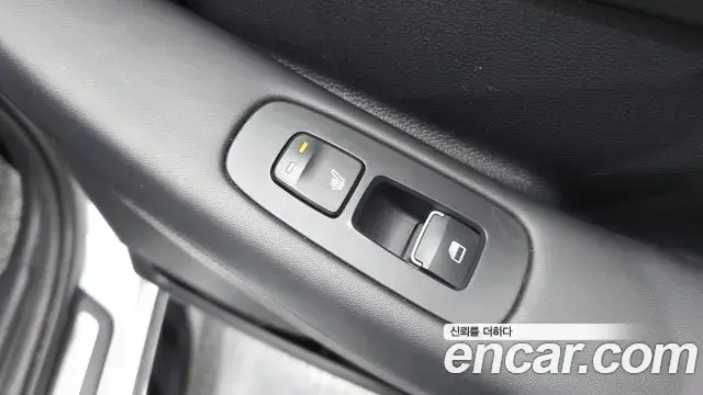 Hyundai Sonata 2019 — Фото 19/20