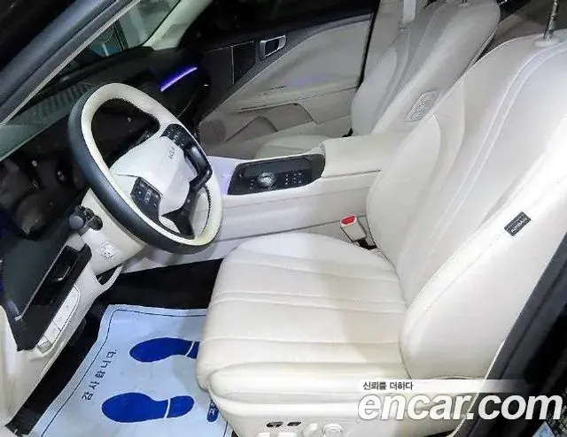 Kia K8 2025 — Şəkil 2/19