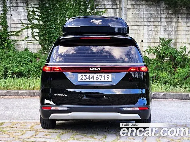 Kia Carnival 2022 — Фото 5/20