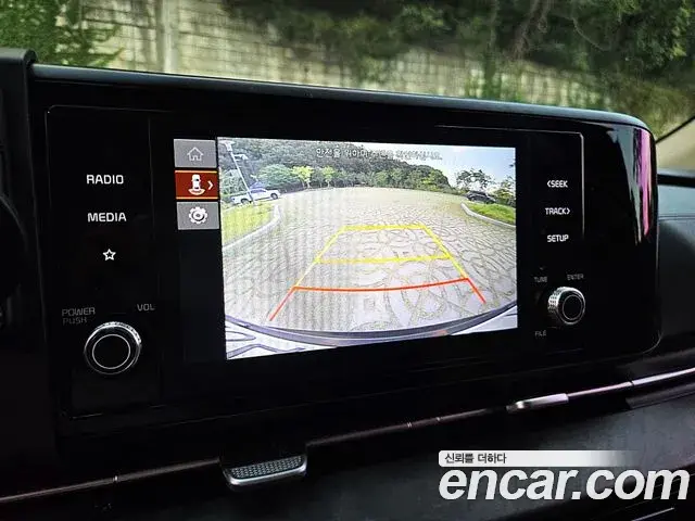 Kia Carnival 2022 — Фото 11/20