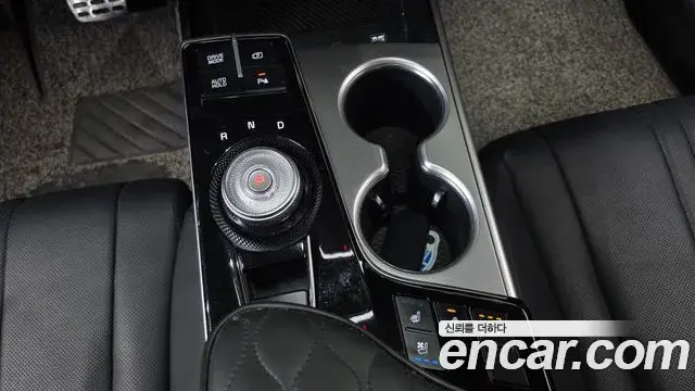 Kia K8 2022 — ფოტო 22/34