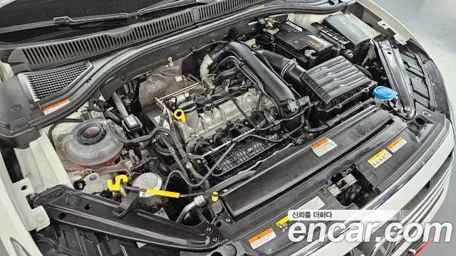 Volkswagen Jetta 2020 — ფოტო 14/36