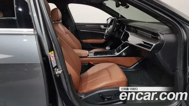 Audi A6 2022 — Şəkil 10/33