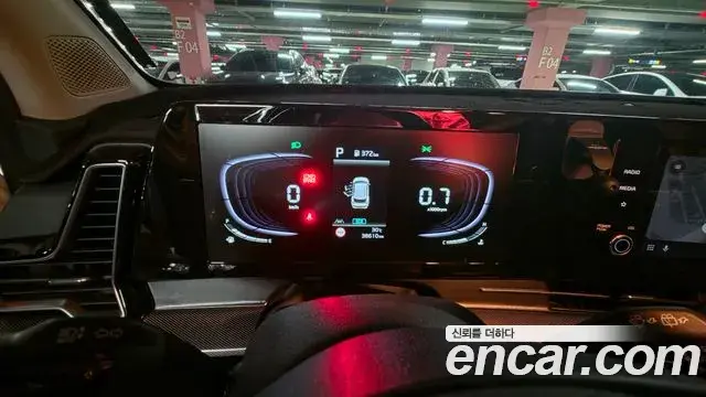 Kia Sportage 2022 — Şəkil 17/18