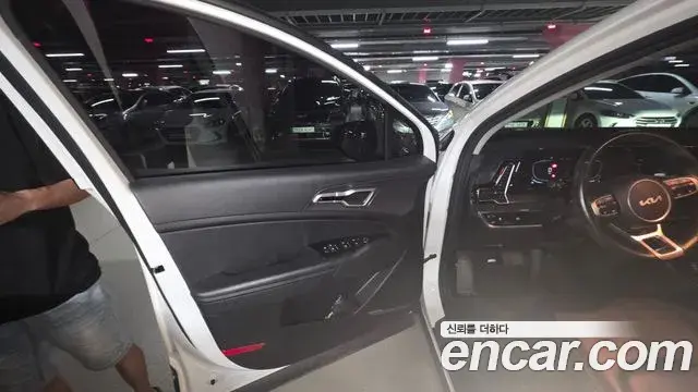 Kia Sportage 2022 — Şəkil 1/18