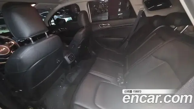 Kia Sportage 2022 — Şəkil 9/18