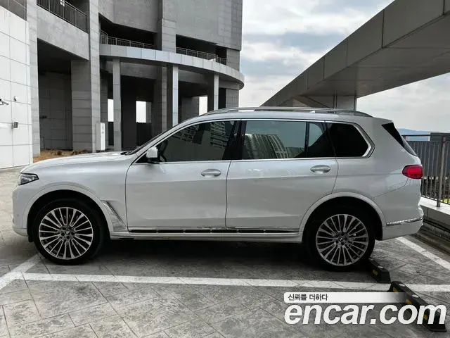 BMW X7 2022 — Şəkil 5/14