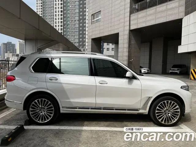BMW X7 2022 — Şəkil 12/14