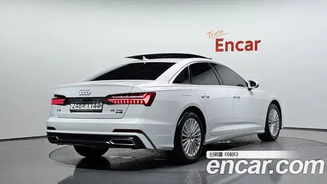 Audi A6 2019 — Photo 23/33