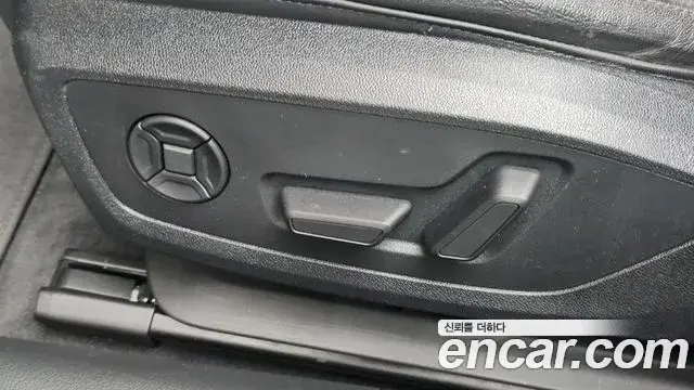 Audi A6 2019 — Photo 15/33