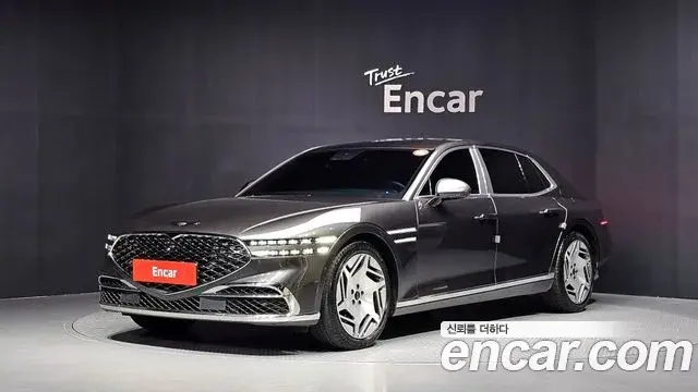 Genesis G90 2023 — ფოტო 1/35