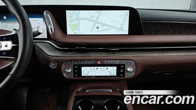 Genesis G90 2023 — ფოტო 27/35