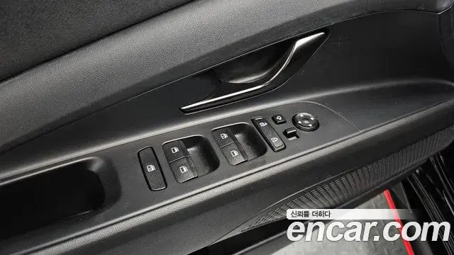 Hyundai The New Avante Hybrid 2022 — ფოტო 17/32