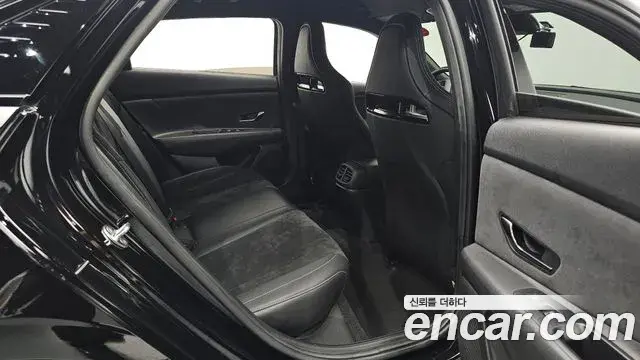 Hyundai The New Avante Hybrid 2022 — ფოტო 21/32