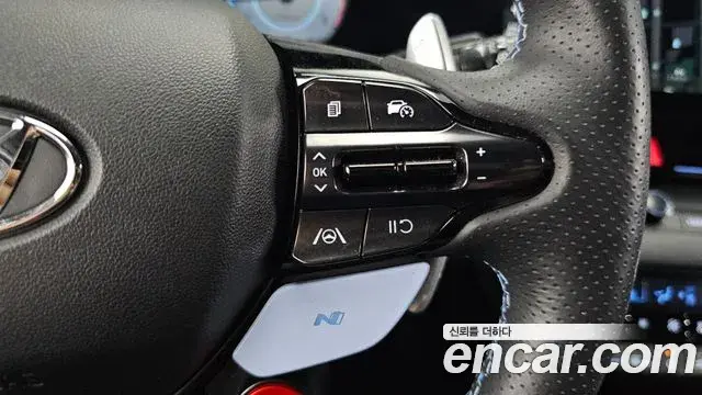 Hyundai The New Avante Hybrid 2022 — ფოტო 9/32