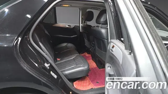 Mercedes-Benz GLE-Class 2018 — Şəkil 11/20