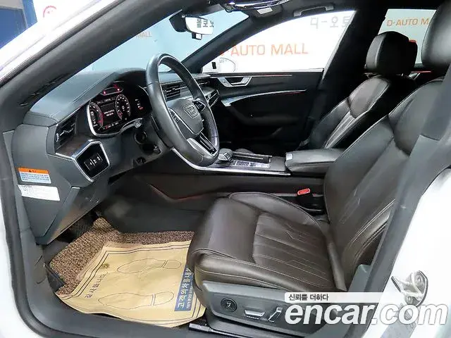 Audi A7 2020 — ფოტო 18/20