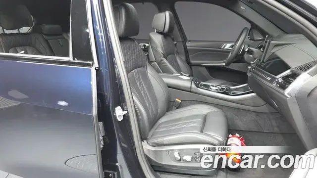 BMW X5 2025 — Photo 11/20