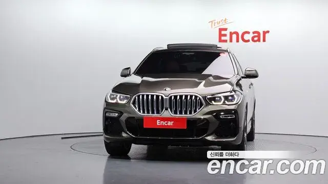 BMW X6 2020 — Photo 15/20