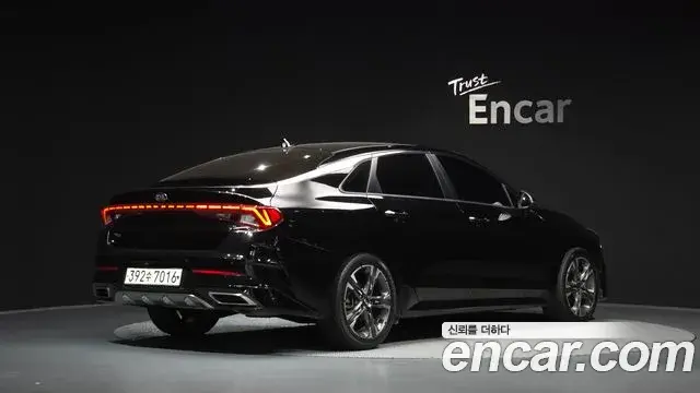 Kia K5 2020 — ფოტო 20/20