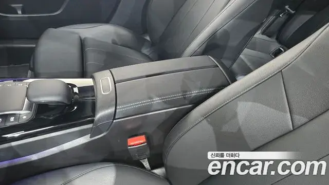 Mercedes-Benz A-Class 2021 — ფოტო 27/30