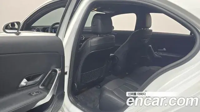 Mercedes-Benz A-Class 2021 — ფოტო 2/30