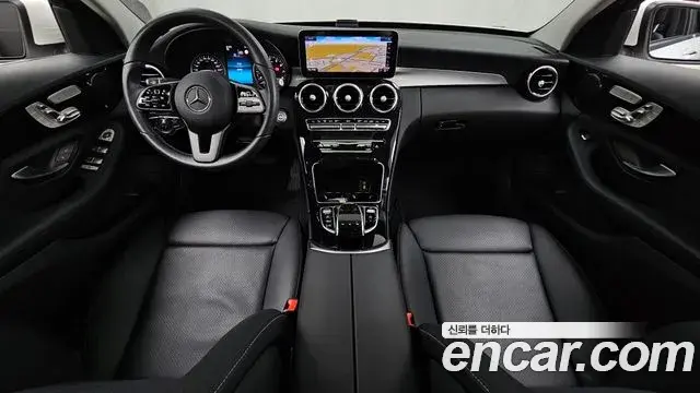 Mercedes-Benz C-Class 2020 — Фото 10/20