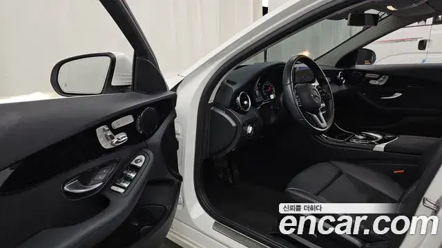 Mercedes-Benz C-Class 2020 — Фото 9/20