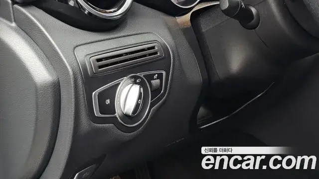 Mercedes-Benz C-Class 2020 — Фото 18/20
