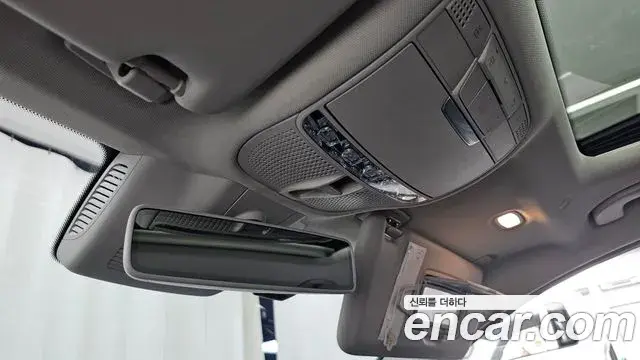 Mercedes-Benz C-Class 2020 — Şəkil 17/34