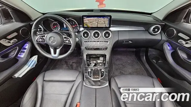 Mercedes-Benz C-Class 2019 — Şəkil 7/32