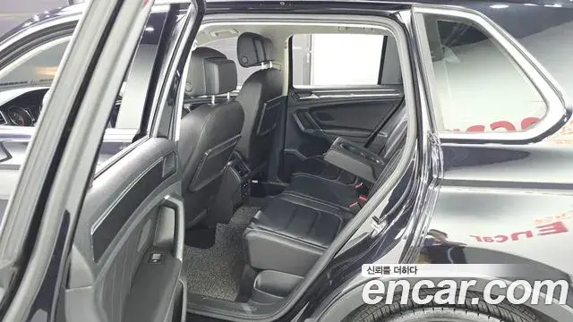 Volkswagen Tiguan 2018 — Şəkil 5/20