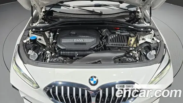 BMW 1 Series 2024 — ფოტო 18/20