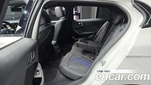 BMW 1 Series 2024 — ფოტო 19/20
