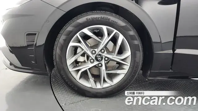 Hyundai Sonata Hybrid 2022 — Şəkil 22/30