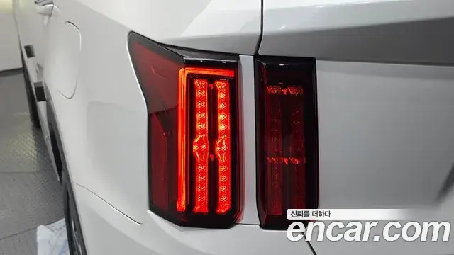 Kia Sorento 2022 — Şəkil 38/40