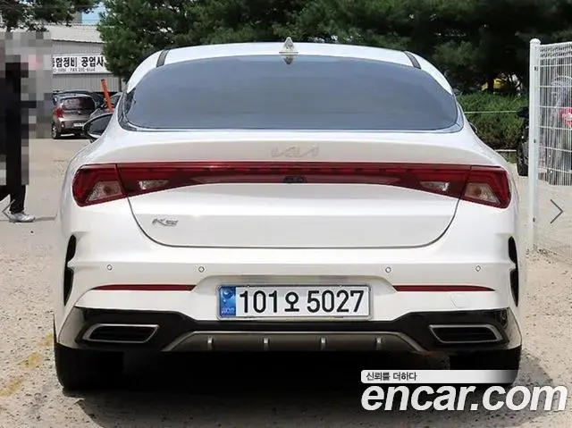 Kia K5 2021 — Şəkil 12/20