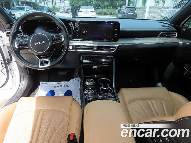 Kia K5 2021 — Şəkil 11/20